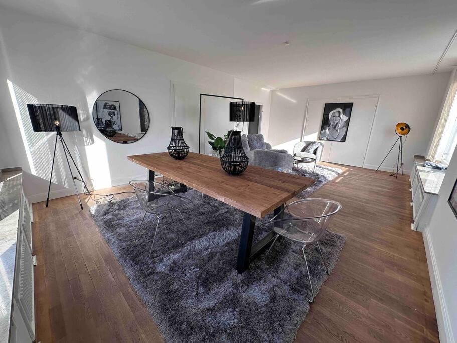 Apartment Spectecular Rhineview Fair Parking Luxury 12 Pers
